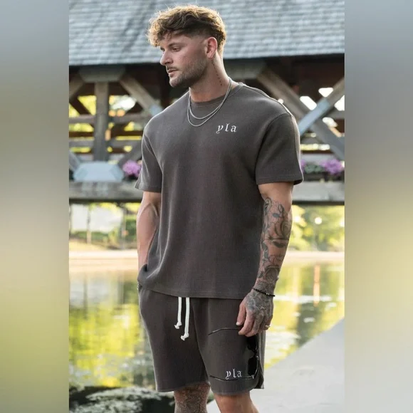 YoungLA Thermal Oversized Shirt Chocolate - Picture 3 of 15